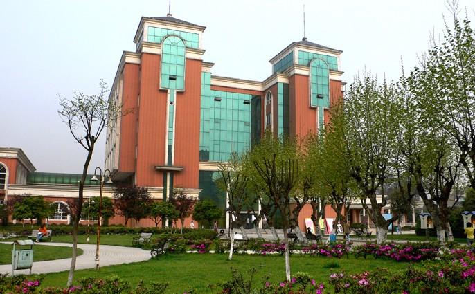 学校草莓视频懂你更多设备