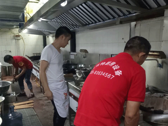 酒店草莓视频懂你更多工程现场安装图片