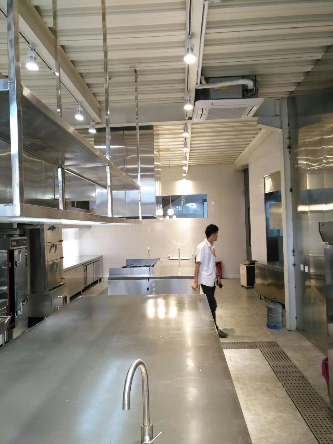 酒店草莓视频懂你更多设备